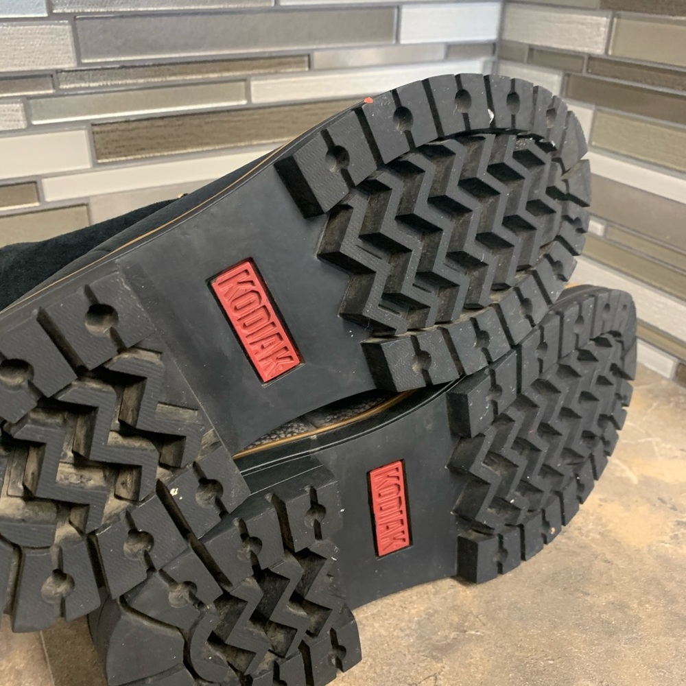 Kodiak Boots - Picture 4 of 4